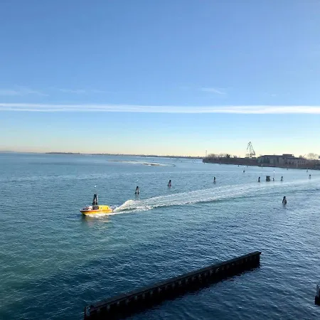Ca' Monica Panoramic-canal View, Biennale * Венеция