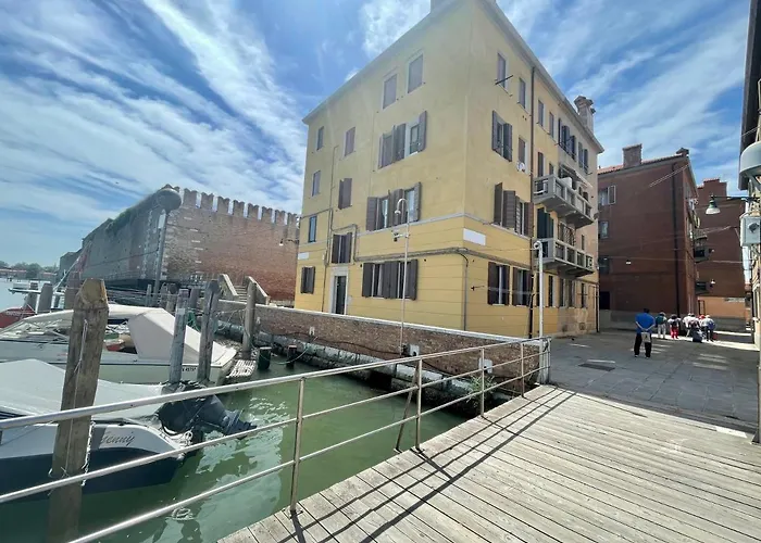 Ca' Monica Panoramic-canal View, Biennale アパート