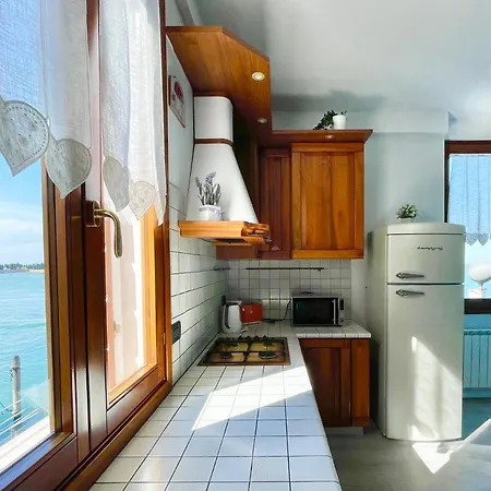 Apartament Ca' Monica Panoramic-canal View, Biennale Wenecja