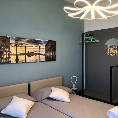 Ca' Monica Panoramic-canal View, Biennale